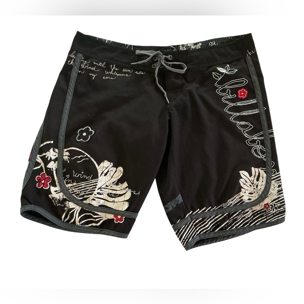Billabong women’s board shorts swim vintage black embroidered size 7